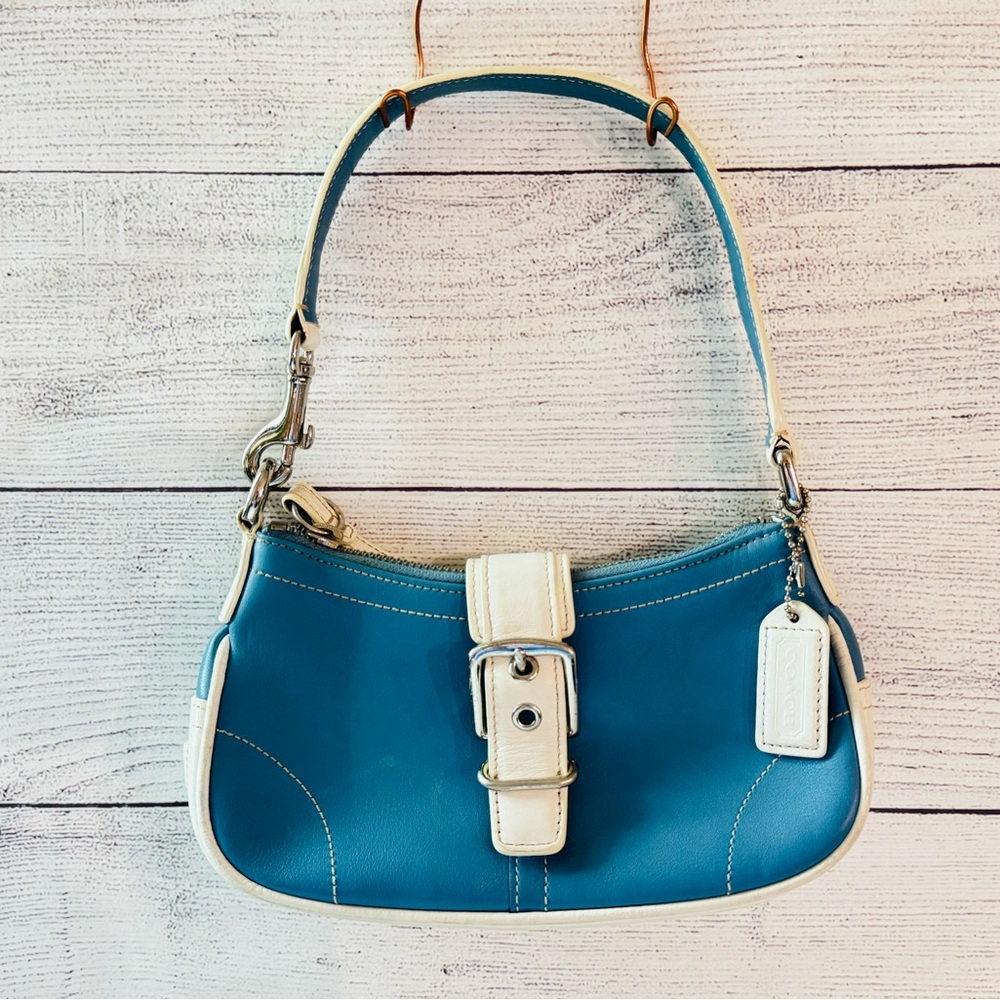 Coach Hampton Blue and White Leather Shoulder Bag